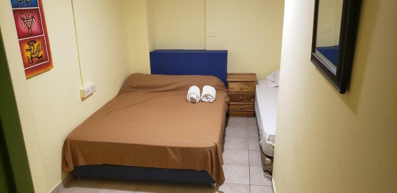 Hostel Mamallena Panama City Ngoại thất bức ảnh