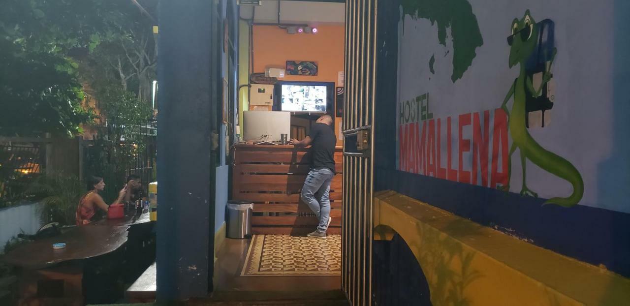Hostel Mamallena Panama City Ngoại thất bức ảnh