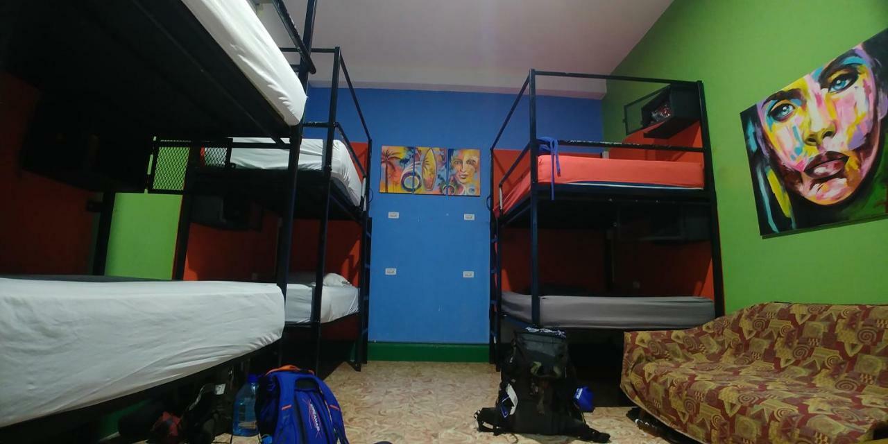 Hostel Mamallena Panama City Ngoại thất bức ảnh